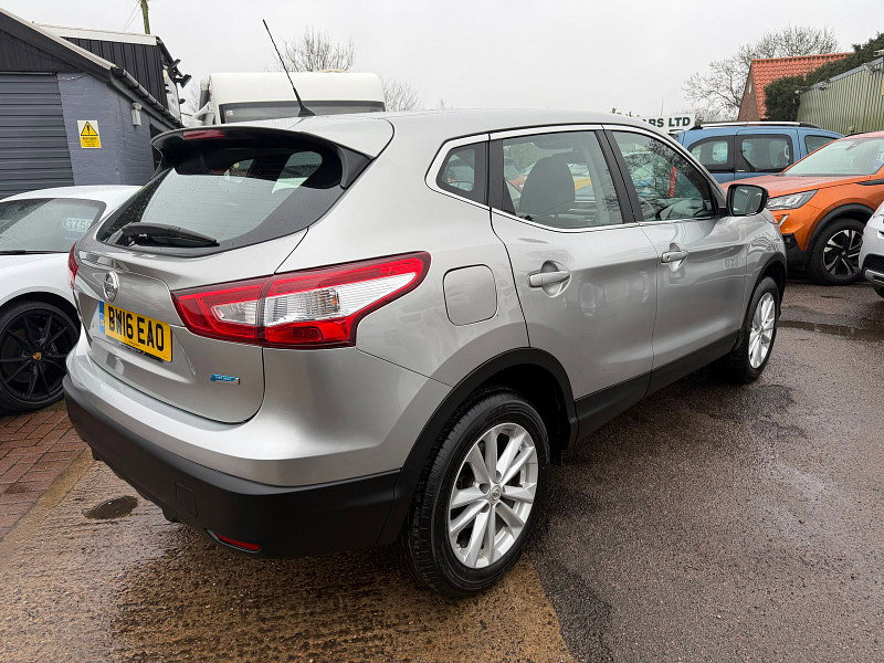 Nissan Qashqai 1.5 dCi Acenta SUV 5dr Diesel Manual 2WD Euro 6 (s/s) (110 ps) 5dr Manual 2026