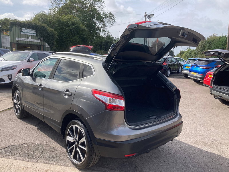 Nissan Qashqai 1.5 dCi Tekna SUV 5dr Diesel Manual 2WD Euro 6 (s/s) (110 ps) 5dr Manual 2026