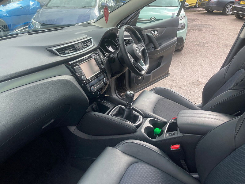 Nissan Qashqai 1.6 dCi Tekna SUV 5dr Diesel Manual Euro 6 (s/s) (130 ps) 5dr Manual 2026