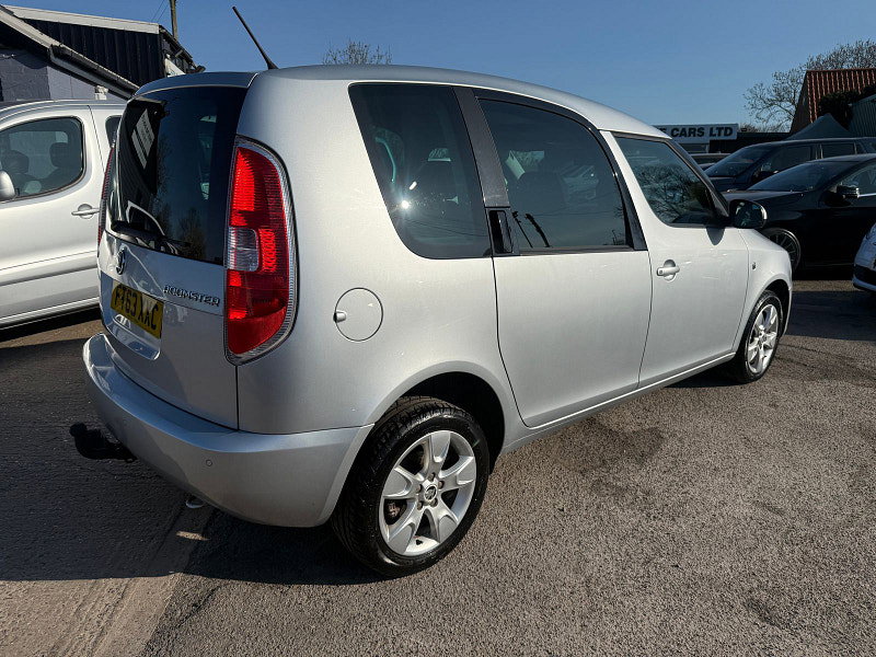 Skoda Roomster 1.2 TSI SE Action MPV 5dr Petrol Manual Euro 5 (86 ps) 5dr Manual 2026