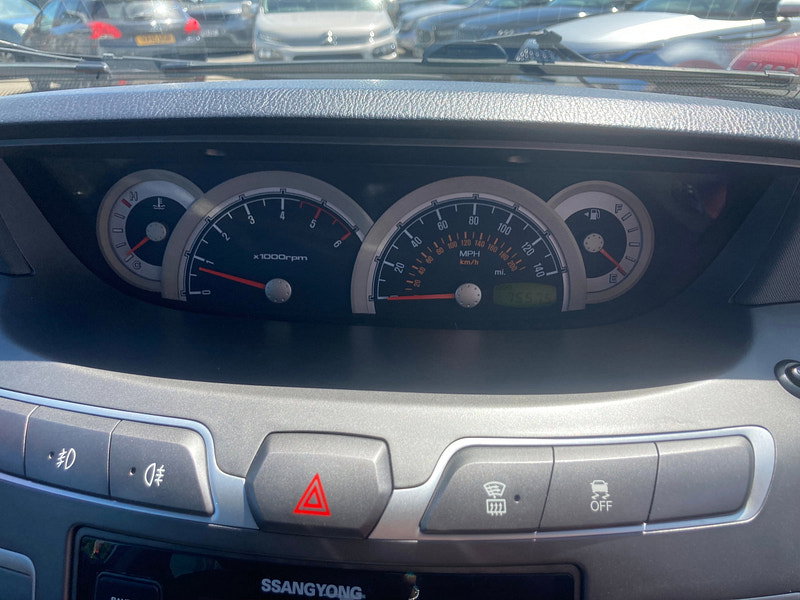 Ssangyong Turismo 2.2D ELX MPV 5dr Diesel T-Tronic 4WD Selectable Euro 6 (178 ps) 5dr Automatic 2026