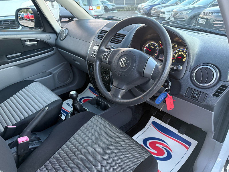 Suzuki SX4 1.6 SZ3 SUV 5dr Petrol Manual Euro 5 (120 ps) 5dr Manual 2026