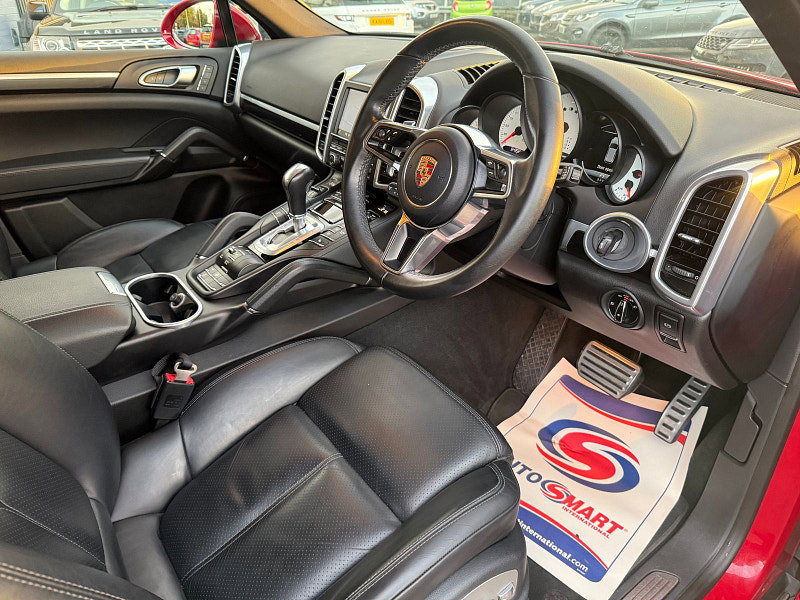 Porsche Cayenne 4.2 TD V8 S SUV 5dr Diesel TiptronicS 4WD Euro 5 (s/s) (385 ps) 5dr Automatic 2026