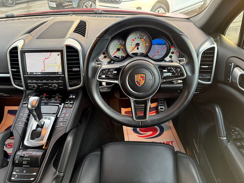 Porsche Cayenne 4.2 TD V8 S SUV 5dr Diesel TiptronicS 4WD Euro 5 (s/s) (385 ps) 5dr Automatic 2026