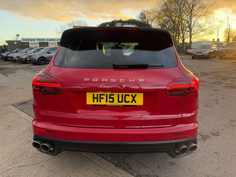 Porsche Cayenne 4.2 TD V8 S SUV 5dr Diesel TiptronicS 4WD Euro 5 (s/s) (385 ps) 5dr Automatic 2026