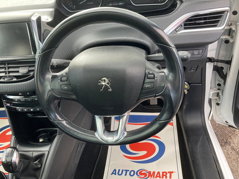 Peugeot 208 1.2 PureTech Tech Edition Hatchback 5dr Petrol Manual Euro 6 (s/s) (82 ps) 5dr Manual 2026