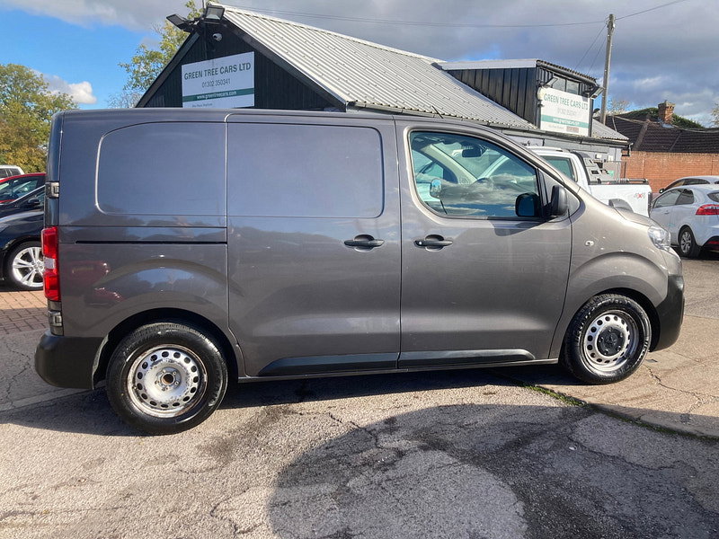 Peugeot Expert 1.6 BlueHDi 1000 Professional Compact Panel Van 6dr Diesel Manual SWB Euro 6 (s/s) (115 ps) 6dr Manual 2026