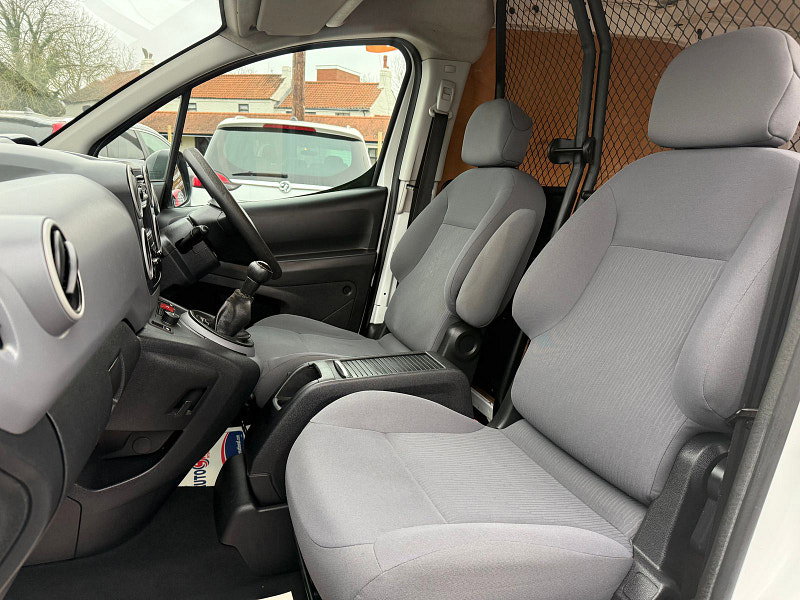 Peugeot Partner 1.6 HDi 850 S Panel Van 4dr Diesel Manual L1 (138 g/km, 90 bhp) 4dr Manual 2026
