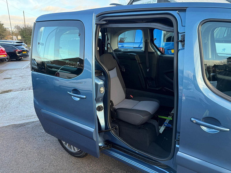 Peugeot Partner Tepee 1.6 HDi Tepee S MPV 5dr Diesel Manual (135 g/km, 92 bhp) 5dr Manual 2026
