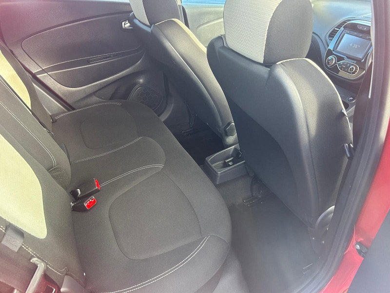 Renault Captur 0.9 TCe ENERGY Iconic SUV 5dr Petrol Manual Euro 6 (s/s) (90 ps) 5dr Manual 2026