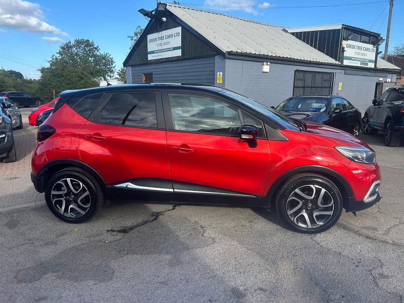 Renault Captur 0.9 TCe ENERGY Iconic SUV 5dr Petrol Manual Euro 6 (s/s) (90 ps) 5dr Manual 2026