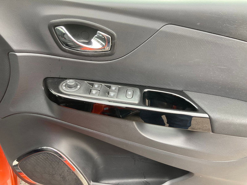 Renault Captur 1.5 dCi ENERGY Dynamique S Nav SUV 5dr Diesel Manual Euro 6 (s/s) (90 ps) 5dr Manual 2026