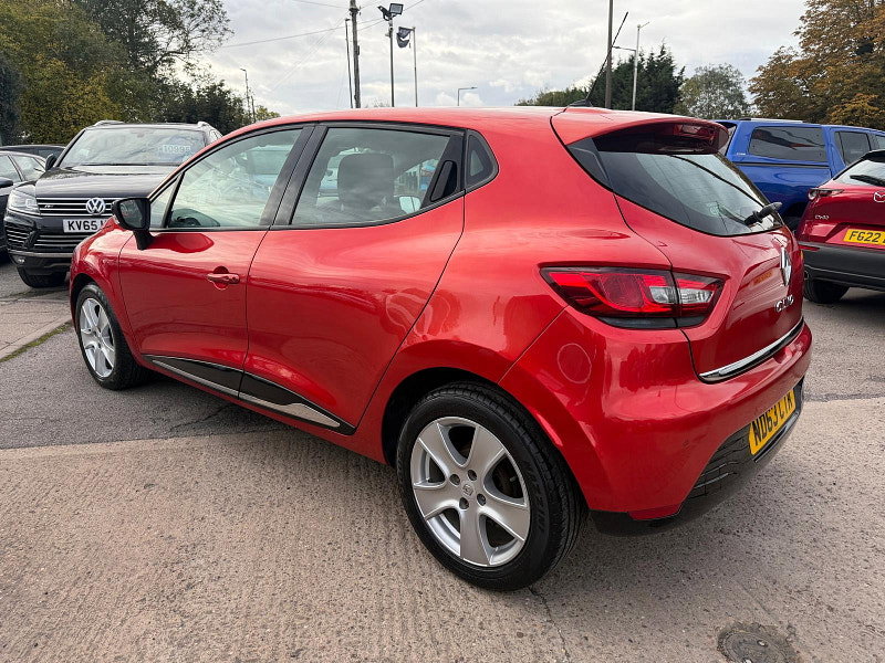 Renault Clio 1.2 16V Dynamique MediaNav Hatchback 5dr Petrol Manual Euro 5 (75 ps) 5dr Manual 2026
