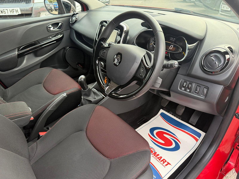 Renault Clio 1.2 16V Dynamique MediaNav Hatchback 5dr Petrol Manual Euro 5 (75 ps) 5dr Manual 2026
