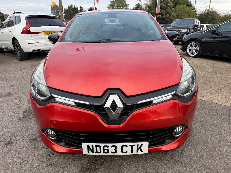 Renault Clio 1.2 16V Dynamique MediaNav Hatchback 5dr Petrol Manual Euro 5 (75 ps) 5dr Manual 2026