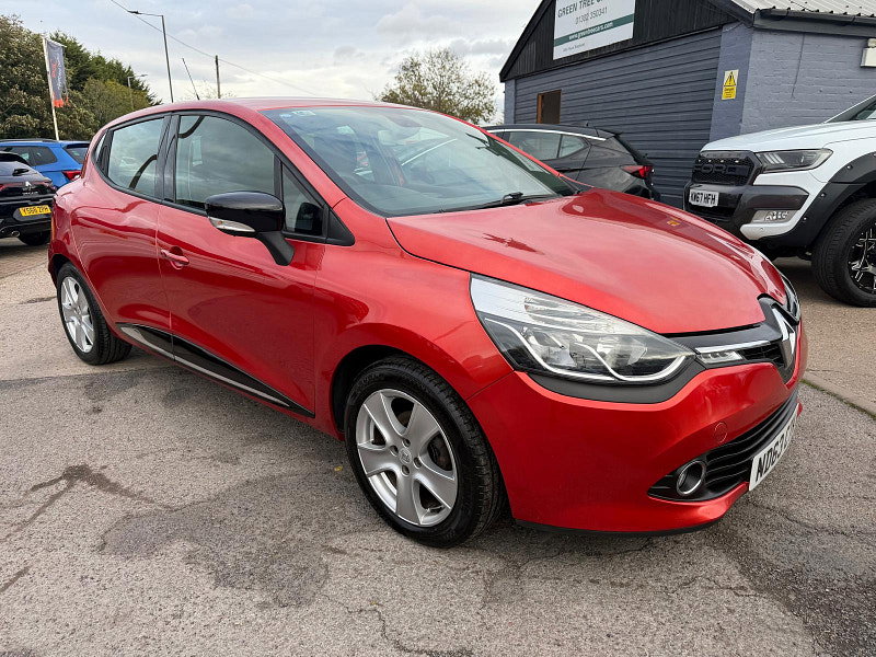 Renault Clio 1.2 16V Dynamique MediaNav Hatchback 5dr Petrol Manual Euro 5 (75 ps) 5dr Manual 2026