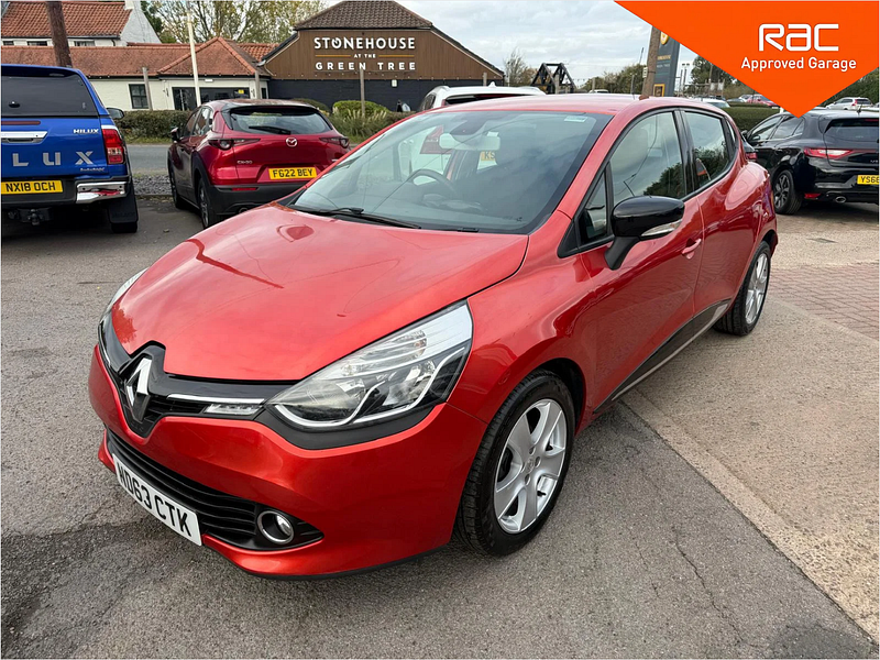 Renault Clio 1.2 16V Dynamique MediaNav Hatchback 5dr Petrol Manual Euro 5 (75 ps) 5dr Manual 2026
