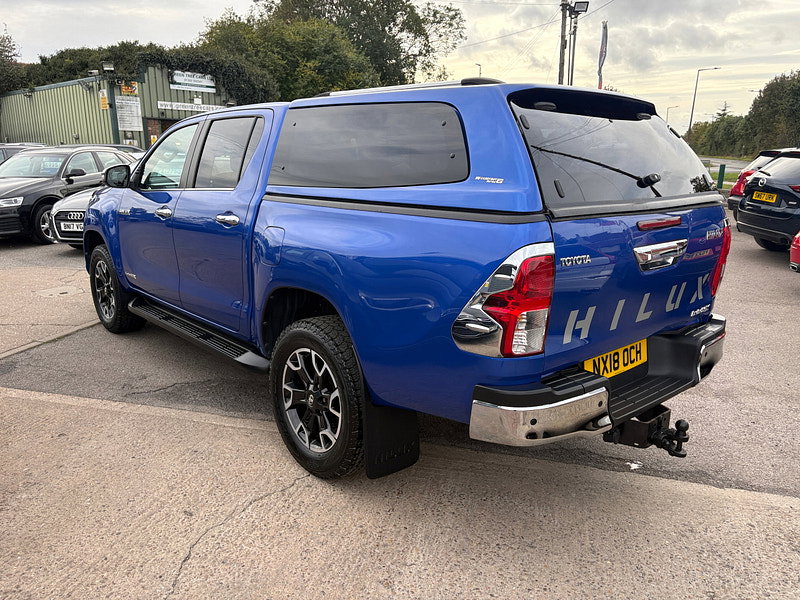 Toyota Hilux 2.4 D-4D Invincible X Pickup Double Cab 4dr Diesel Auto 4WD Euro 6 (s/s) (TSS, 3.5t) (150 ps) 4dr Automatic 2026