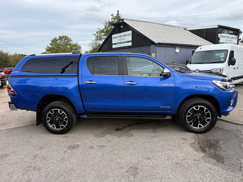 Toyota Hilux 2.4 D-4D Invincible X Pickup Double Cab 4dr Diesel Auto 4WD Euro 6 (s/s) (TSS, 3.5t) (150 ps) 4dr Automatic 2026