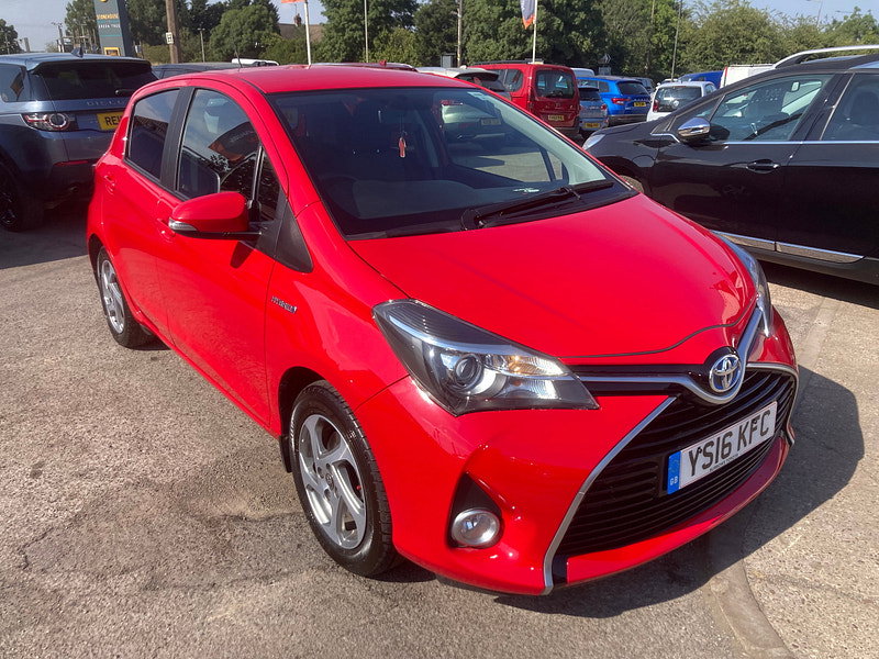 Toyota Yaris 1.5 VVT-h Icon Hatchback 5dr Petrol Hybrid E-CVT Euro 6 (101 ps) 5dr Automatic 2026