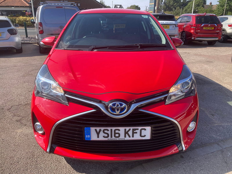 Toyota Yaris 1.5 VVT-h Icon Hatchback 5dr Petrol Hybrid E-CVT Euro 6 (101 ps) 5dr Automatic 2026