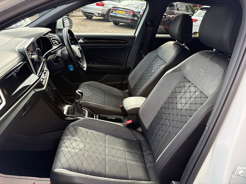 Volkswagen T-Roc 1.5 TSI R-Line SUV 5dr Petrol Manual Euro 6 (s/s) (150 ps) 5dr Manual 2026