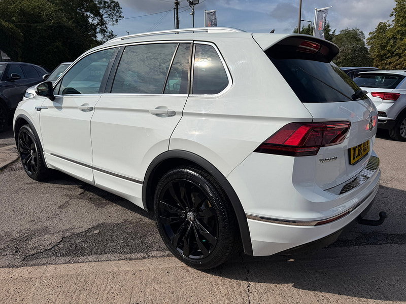 Volkswagen Tiguan 2.0 TDI BlueMotion Tech R-Line SUV 5dr Diesel Manual Euro 6 (s/s) (150 ps) 5dr Manual 2026