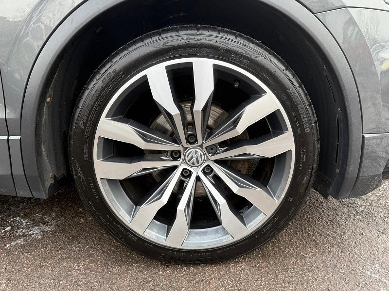 Volkswagen Tiguan 2.0 TDI R-Line SUV 5dr Diesel Manual Euro 6 (s/s) (150 ps) 5dr Manual 2026