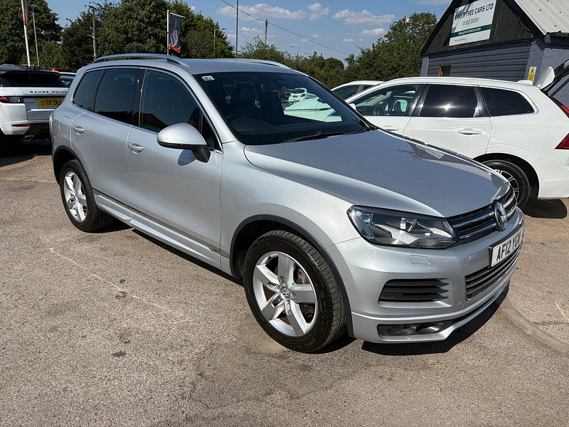 Volkswagen Touareg 3.0 TDI V6 BlueMotion Tech Altitude SUV 5dr Diesel Tiptronic 4WD Euro 5 (s/s) (204 ps) 5dr Automatic 2026