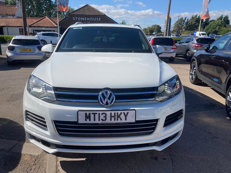 Volkswagen Touareg 3.0 TDI V6 BlueMotion Tech R-Line SUV 5dr Diesel Tiptronic 4WD Euro 5 (s/s) (245 ps) 5dr Automatic 2026