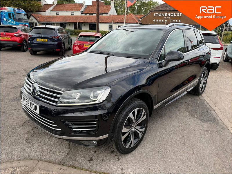 Volkswagen Touareg 3.0 TDI V6 BlueMotion Tech R-Line SUV 5dr Diesel Tiptronic 4WD Euro 6 (s/s) (262 ps) 5dr Automatic 2026