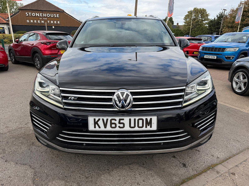 Volkswagen Touareg 3.0 TDI V6 BlueMotion Tech R-Line SUV 5dr Diesel Tiptronic 4WD Euro 6 (s/s) (262 ps) 5dr Automatic 2026