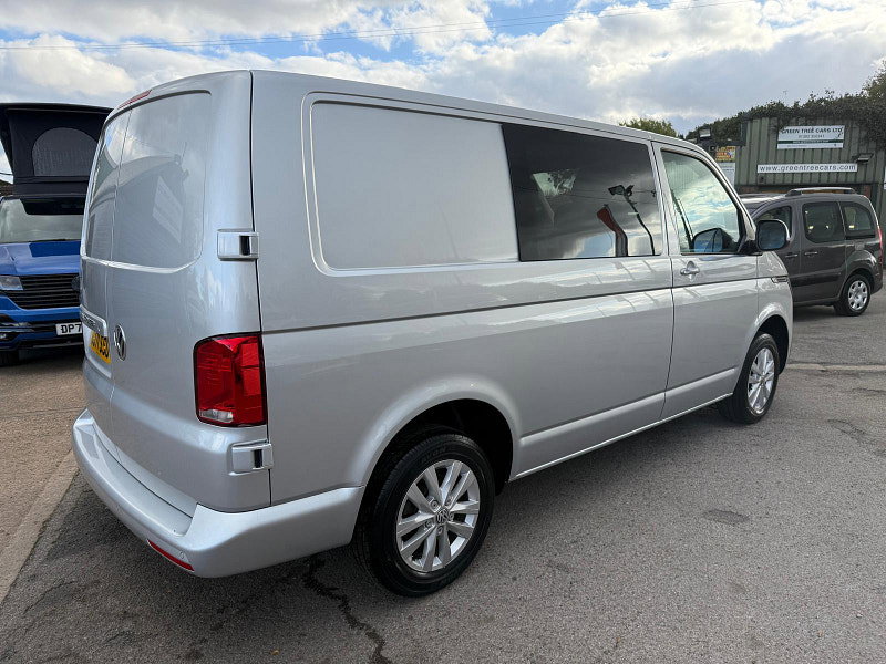 Volkswagen Transporter T28 TDI P/V HIGHLINE COMBI VAN 0dr Manual 2026