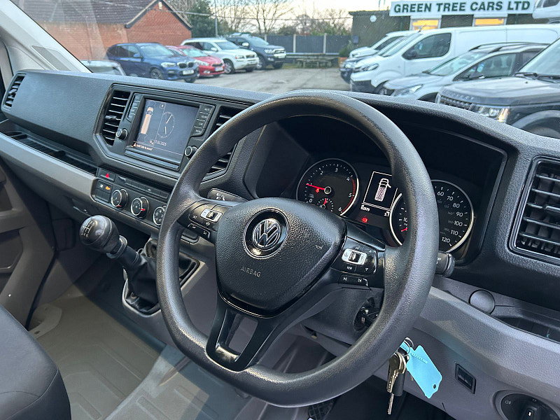 Volkswagen Crafter 2.0 TDI CR35 Trendline Panel Van 5dr Diesel Manual FWD LWB High Roof Euro 6 (s/s) (140 ps) 5dr Manual 2026