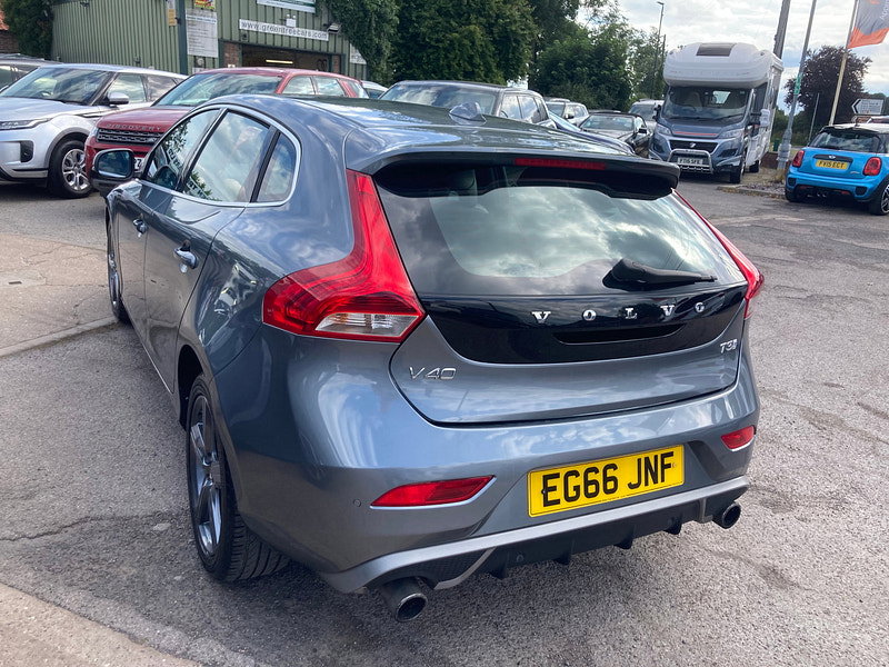 Volvo V40 1.5 T3 R-Design Nav Plus Hatchback 5dr Petrol Auto Euro 6 (s/s) (152 ps) 5dr Automatic 2026