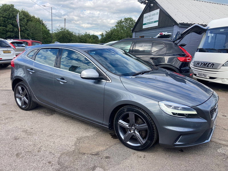 Volvo V40 1.5 T3 R-Design Nav Plus Hatchback 5dr Petrol Auto Euro 6 (s/s) (152 ps) 5dr Automatic 2026