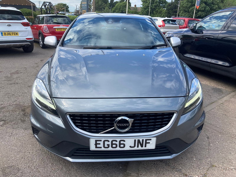 Volvo V40 1.5 T3 R-Design Nav Plus Hatchback 5dr Petrol Auto Euro 6 (s/s) (152 ps) 5dr Automatic 2026
