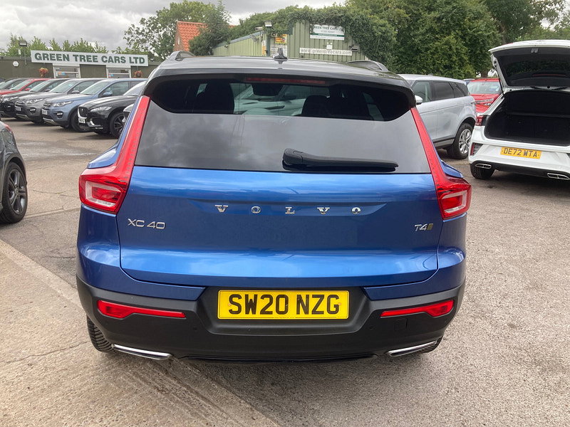Volvo XC40 2.0 T4 R-Design SUV 5dr Petrol Auto Euro 6 (s/s) (190 ps) 5dr Automatic 2026