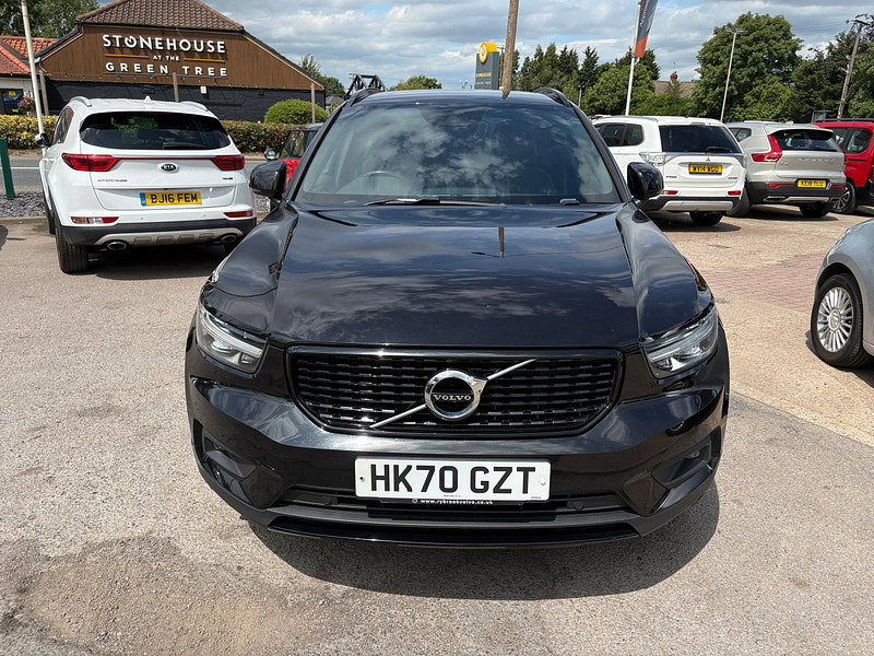 Volvo XC40 2.0 B4 MHEV R-Design Pro SUV 5dr Petrol Hybrid Auto Euro 6 (s/s) (197 ps) 5dr Automatic 2026