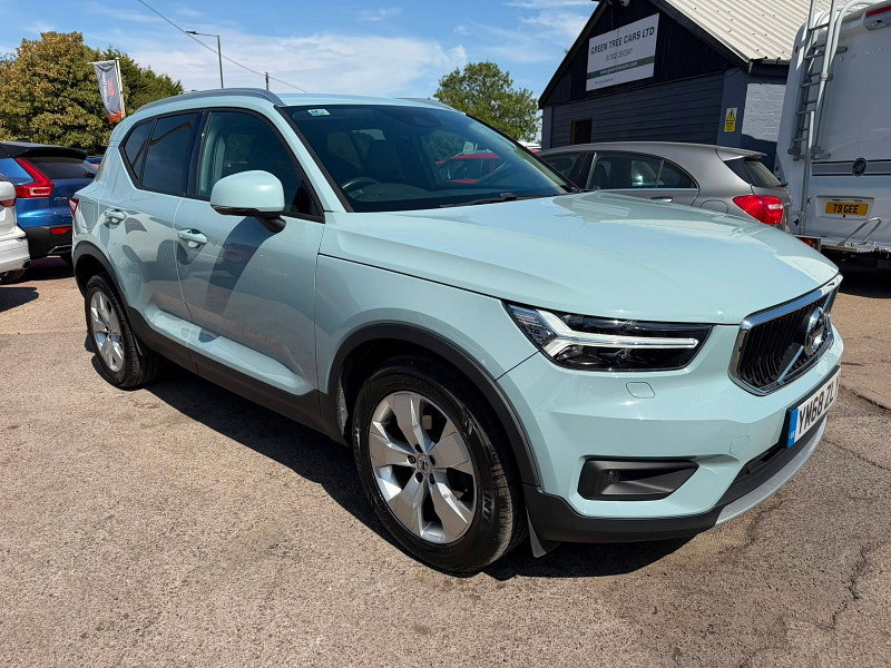 Volvo XC40 2.0 D3 Momentum Pro SUV 5dr Diesel Manual Euro 6 (s/s) (150 ps) 5dr Manual 2026