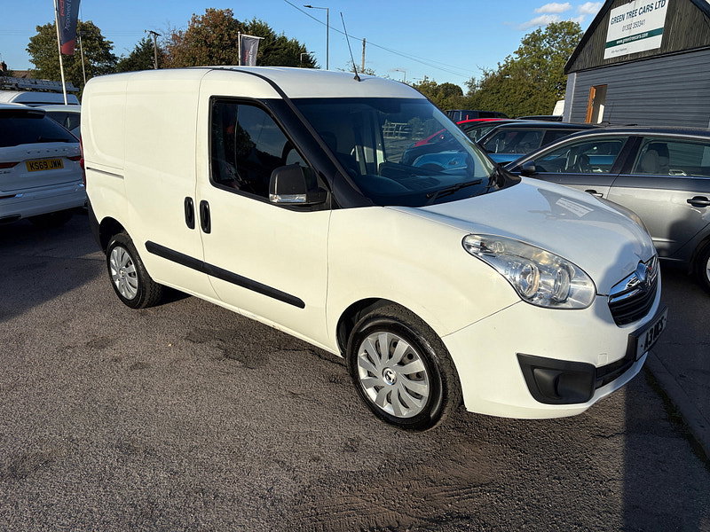 Vauxhall Combo 1.3 CDTi 2300 16v Panel Van 3dr Diesel Manual FWD L1 H1 (133 g/km, 89 bhp) 3dr Manual 2026