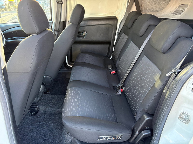 Vauxhall Combo 1.3 CDTi 2300 16v Panel Van 3dr Diesel Manual FWD L1 H1 (133 g/km, 89 bhp) 3dr Manual 2026