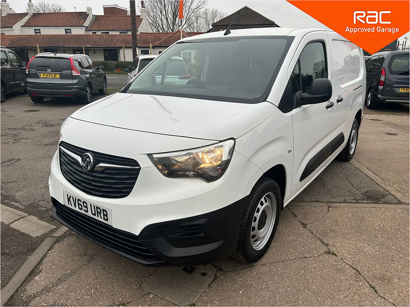 Vauxhall Combo 1.6 Turbo D 2300 Edition Panel Van 6dr Diesel Manual L2 Euro 6 (s/s) (100 ps) 6dr Manual 2026