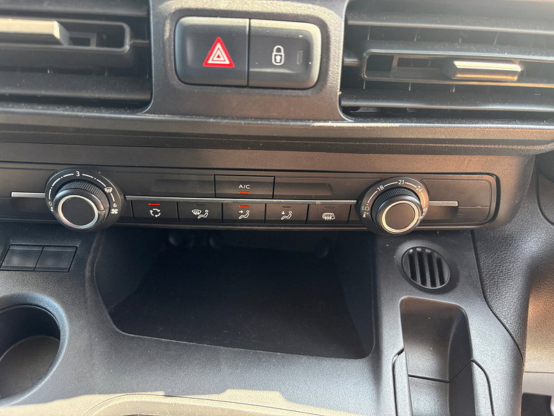 Vauxhall Combo 1.6 Turbo D 2300 Limited Edition Nav Panel Van 4dr Diesel Manual L2 H1 Euro 6 (s/s) (100 ps) 4dr Manual 2026