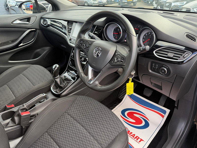 Vauxhall Astra 1.6 CDTi ecoTEC BlueInjection SRi VX Line Nav Hatchback 5dr Diesel Manual Euro 6 (110 ps) 5dr Manual 2026