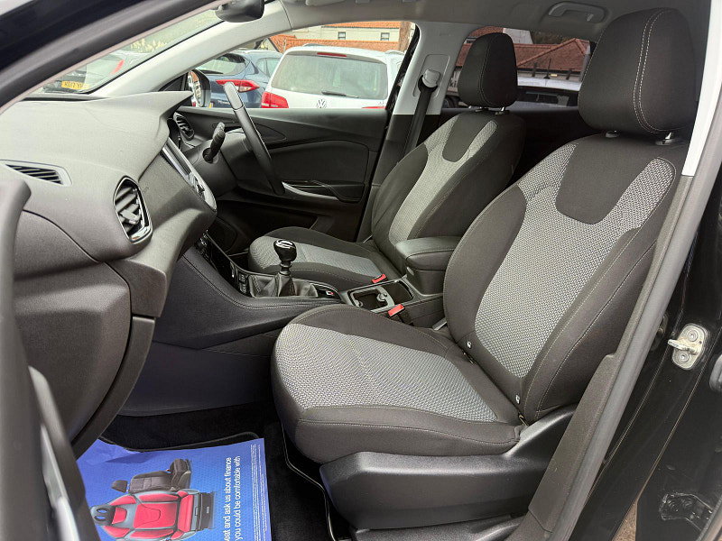 Vauxhall Grandland X 1.2 Turbo GPF SE SUV 5dr Petrol Manual Euro 6 (s/s) (130 ps) 5dr Manual 2026
