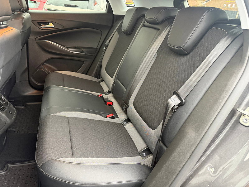 Vauxhall Grandland X 1.2 Turbo GPF Sport Nav SUV 5dr Petrol Auto Euro 6 (s/s) (130 ps) 5dr Automatic 2026