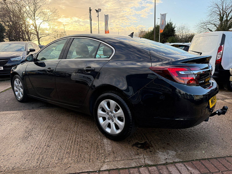 Vauxhall Insignia 2.0 CDTi ecoFLEX Tech Line Hatchback 5dr Diesel Manual Euro 5 (s/s) (140 ps) 5dr Manual 2026