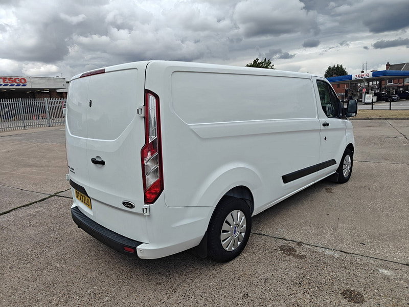 Ford Transit Custom 2.0 300 EcoBlue Trend Panel Van 5dr Diesel Manual L2 H1 Euro 6 (130 ps) 5dr Manual 2026