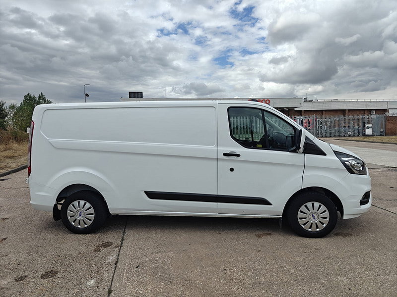 Ford Transit Custom 2.0 300 EcoBlue Trend Panel Van 5dr Diesel Manual L2 H1 Euro 6 (130 ps) 5dr Manual 2026